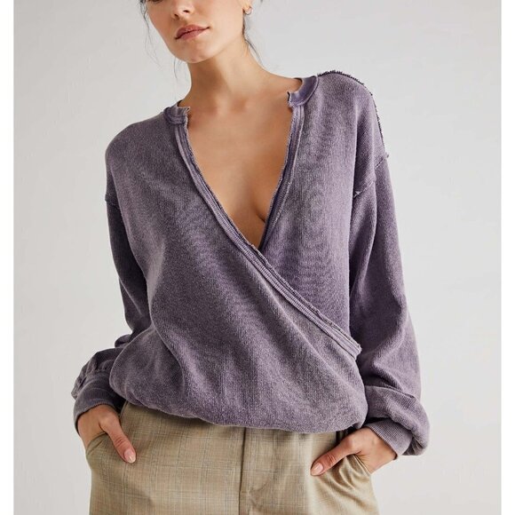 FREE PEOPLE Anyway Tee Sweatshirt Sweater Top / Fallen Fig NEW! XS - Picture 1 of 5